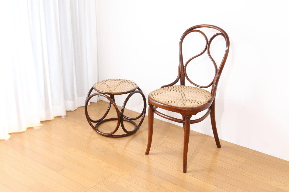 ベントウッド ラウンドフットスツール／オットマン | 9枚目